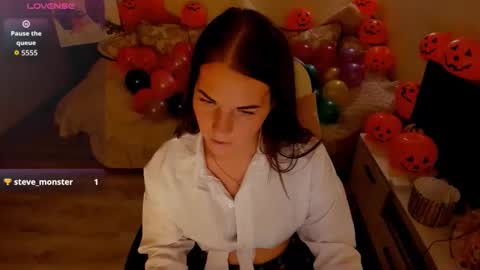 Masha online show from October 2025 09:05:02 PM