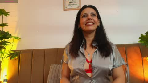 MashaPink online show from May 2026 12:55:02 PM