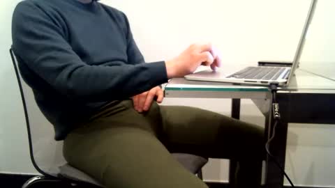 Snapshot of mask07 chatting on January 2025 10:23:01 PM Mask07 online show from January 2025 10:23:01 PM