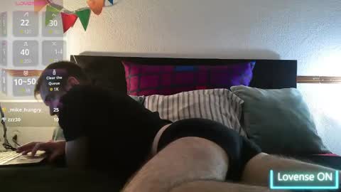 greenhot2 online show from March 2025 11:01:02 PM