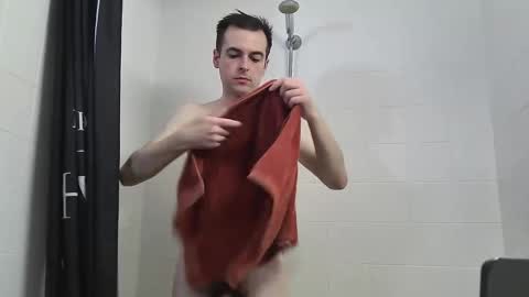 greenhot2 online show from September 2025 08:32:02 PM