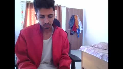 Snapshot of maskboyz2003 chatting on December 2024 03:15:01 AM maskboyz2003 online show from December 2024 03:15:01 AM