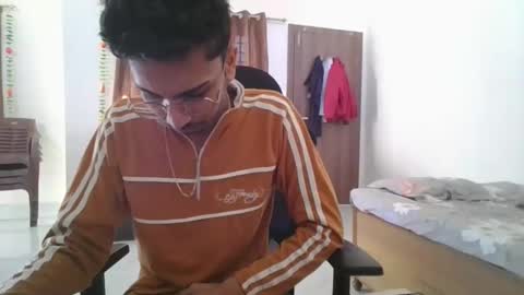 Snapshot of maskboyz2003 chatting on January 2025 04:41:02 AM maskboyz2003 online show from January 2025 04:41:02 AM