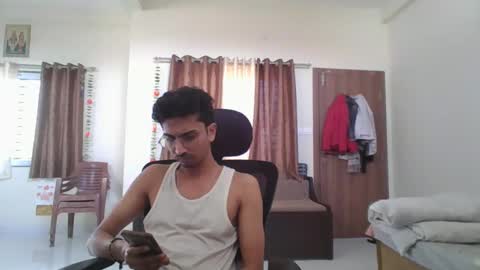 Snapshot of maskboyz2003 chatting on January 2025 09:57:02 AM maskboyz2003 online show from January 2025 09:57:02 AM