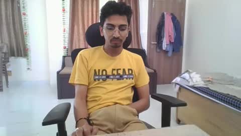 Snapshot of maskboyz2003 chatting on February 2025 08:09:02 AM maskboyz2003 online show from February 2025 08:09:02 AM