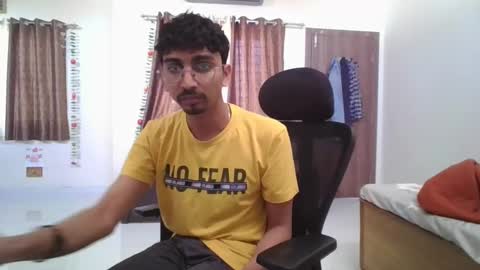 Snapshot of maskboyz2003 chatting on March 2025 08:08:01 AM maskboyz2003 online show from March 2025 08:08:01 AM