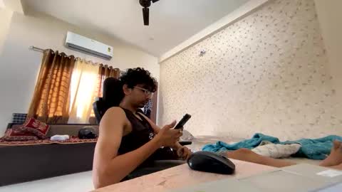 Snapshot of maskboyz2003 chatting on October 2025 03:04:01 AM maskboyz2003 online show from October 2025 03:04:01 AM