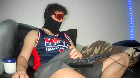 Snapshot of maskd_fckr chatting on April 2026 02:22:02 AM maskd_fckr online show from April 2026 02:22:02 AM