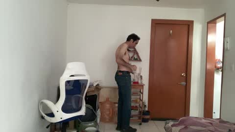 Masked Latin Noir online show from March 2026 06:46:02 PM