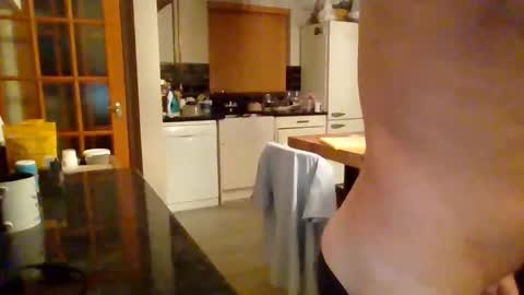 Masked Masturbation Couple online show from December 2025 07:24:01 AM