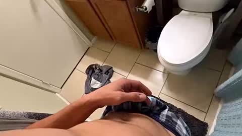 Snapshot of maskedmagikstik chatting on December 2025 10:59:02 PM maskedmagikstik online show from December 2025 10:59:02 PM