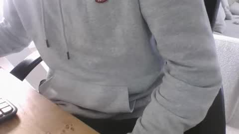 Snapshot of maskime59 chatting on December 2025 09:25:01 AM maskime59 online show from December 2025 09:25:01 AM