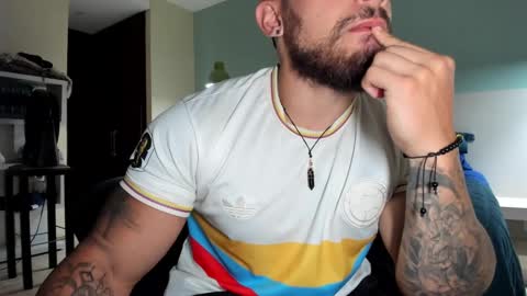 Snapshot of mason_fit chatting on December 2024 11:29:02 PM Mason Andre online show from December 2024 11:29:02 PM