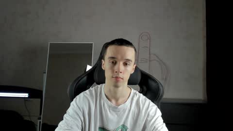 Snapshot of mason_warhol chatting on January 2025 01:53:01 AM Mason online show from January 2025 01:53:01 AM