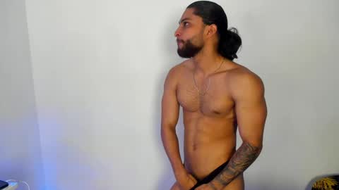 Snapshot of massatgeserotics chatting on January 2025 11:55:01 PM I Am Odin online show from January 2025 11:55:01 PM