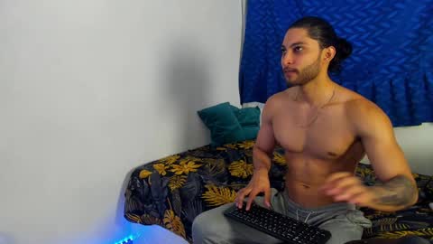 Snapshot of massatgeserotics chatting on January 2025 12:27:02 AM I Am Odin online show from January 2025 12:27:02 AM