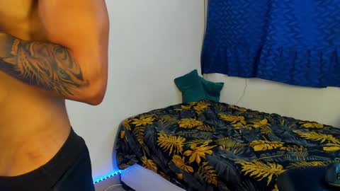 Snapshot of massatgeserotics chatting on January 2025 11:29:01 PM I Am Odin online show from January 2025 11:29:01 PM