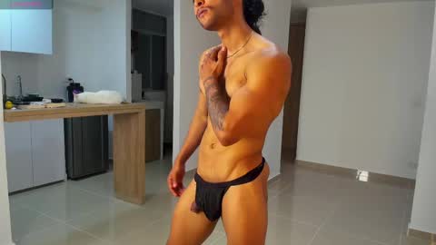 Snapshot of massatgeserotics chatting on February 2025 11:09:02 PM I Am Odin online show from February 2025 11:09:02 PM