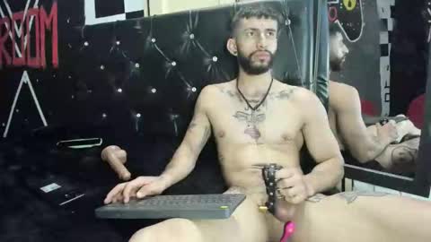 Snapshot of massimo365days69 chatting on February 2026 05:05:02 AM massimo365days69 online show from February 2026 05:05:02 AM