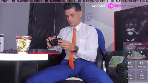 I am Massimo online show from October 2025 01:00:02 PM