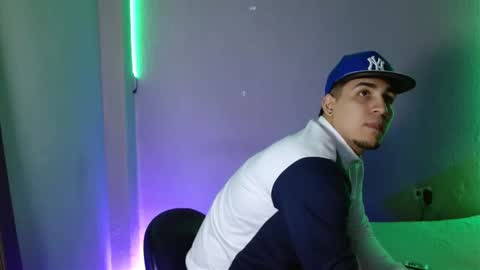 massimo_vidal online show from November 2025 02:37:02 AM