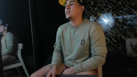 massimo_vidal online show from April 2026 06:35:01 PM