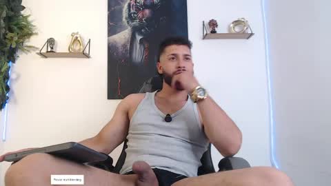 Massimo online show from April 2026 12:00:02 AM