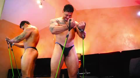 massimowalton2 online show from April 2026 01:56:02 PM