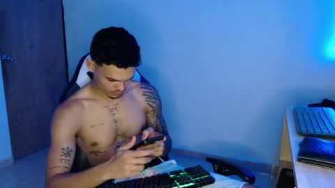 master_black777 online show from May 2026 01:00:02 AM