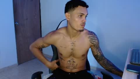 master_black777 online show from May 2026 01:05:02 PM
