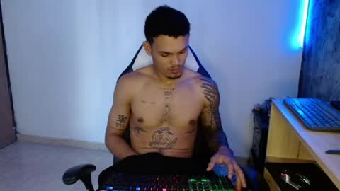 master_black777 online show from May 2026 02:35:02 PM