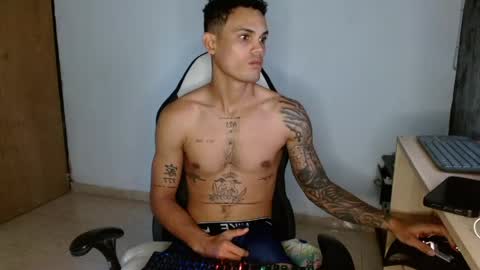 master_black777 online show from May 2026 11:27:01 AM