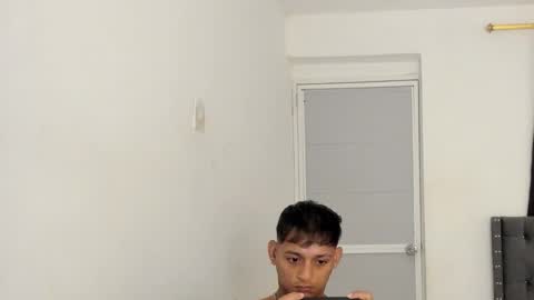 Snapshot of master_boy28 chatting on February 2026 04:31:01 AM master_boy28 online show from February 2026 04:31:01 AM