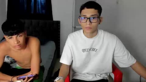 Snapshot of master_boy28 chatting on February 2026 08:05:01 PM master_boy28 online show from February 2026 08:05:01 PM