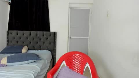 Snapshot of master_boy28 chatting on February 2026 05:52:01 AM master_boy28 online show from February 2026 05:52:01 AM