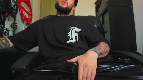 steven  online show from January 2025 09:51:02 PM