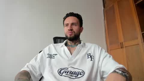 Snapshot of master_steven_01 chatting on June 2026 09:15:02 PM steven online show from June 2026 09:15:02 PM