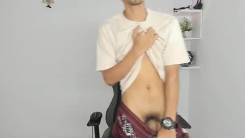 Snapshot of masteralda09 chatting on January 2026 02:53:02 PM Alpha junior online show from January 2026 02:53:02 PM