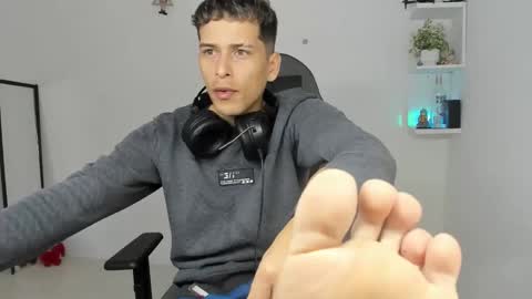 Snapshot of masteralda09 chatting on February 2026 02:00:02 PM Alpha junior online show from February 2026 02:00:02 PM