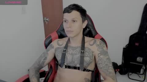 Snapshot of masterdave7 chatting on November 2025 06:18:01 PM Dave online show from November 2025 06:18:01 PM