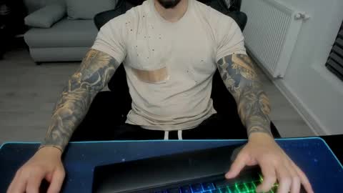 Snapshot of masterkingmuscle chatting on February 2025 06:54:01 PM masterkingmuscle online show from February 2025 06:54:01 PM