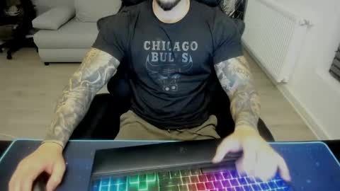 Snapshot of masterkingmuscle chatting on March 2025 11:47:02 PM masterkingmuscle online show from March 2025 11:47:02 PM