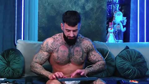 masterkingofmuscle online show from December 2024 03:06:01 PM