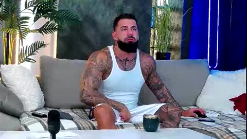 masterkingofmuscle online show from October 2025 06:52:01 AM