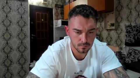 Jon online show from October 2025 07:34:01 PM