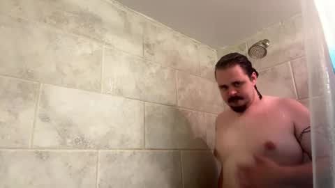 Snapshot of masterv58769 chatting on October 2025 04:02:01 AM V online show from October 2025 04:02:01 AM