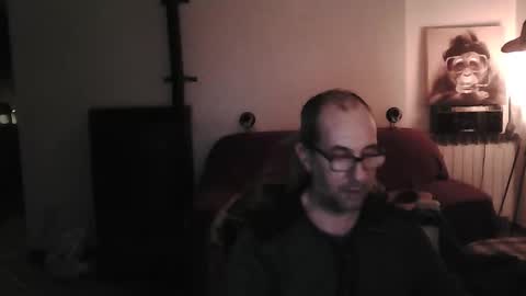 Snapshot of mat11efou chatting on January 2025 06:07:01 PM mat11efou online show from January 2025 06:07:01 PM