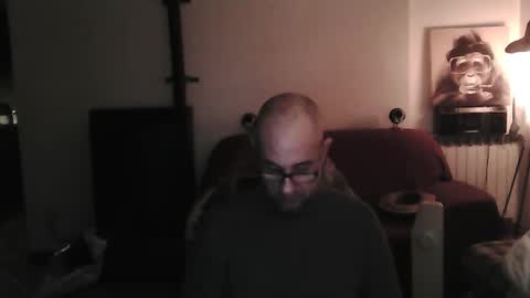 Snapshot of mat11efou chatting on January 2025 07:15:01 PM mat11efou online show from January 2025 07:15:01 PM