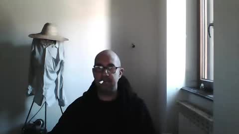 Snapshot of mat11efou chatting on February 2025 01:00:02 PM mat11efou online show from February 2025 01:00:02 PM