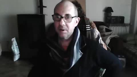 Snapshot of mat11efou chatting on February 2025 08:43:02 AM mat11efou online show from February 2025 08:43:02 AM